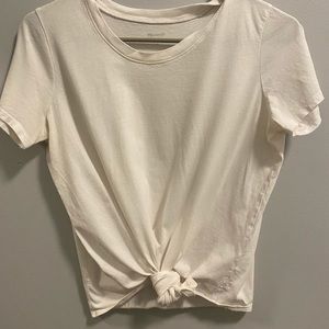 White T-shirt with a cute knot!